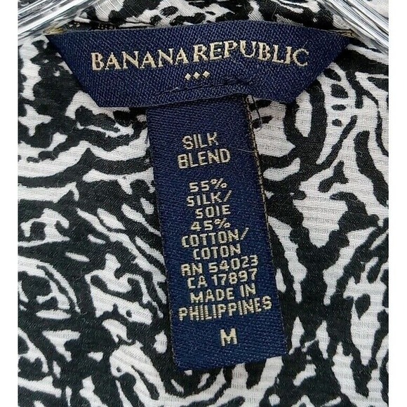Banana Republic Women's Black White Paisley Ruffle Silk Bld Blouse Sz M Cap Slv - Picture 2 of 9